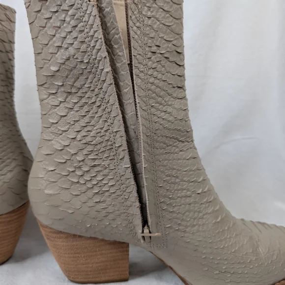 MATISSE Caty Taupe Python Embossed Leather Western Pointed Toe Boots 8.5 - Picture 10 of 11